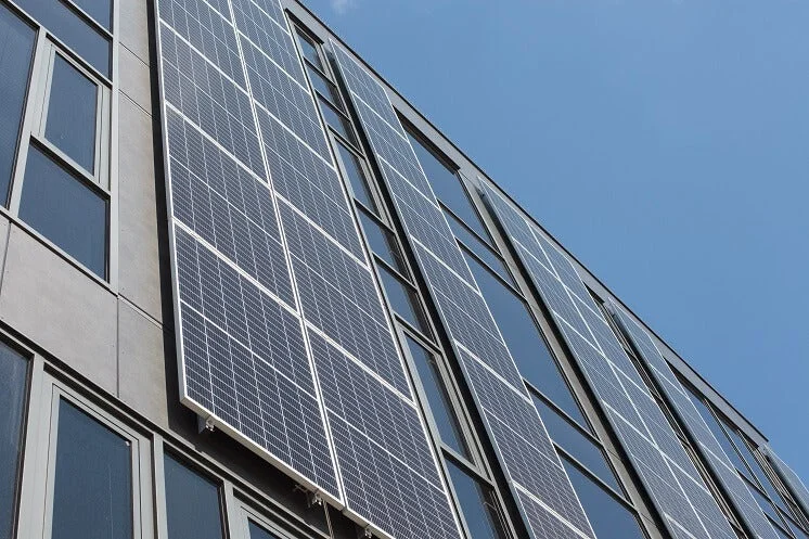 What Are Vertical Solar Panels?